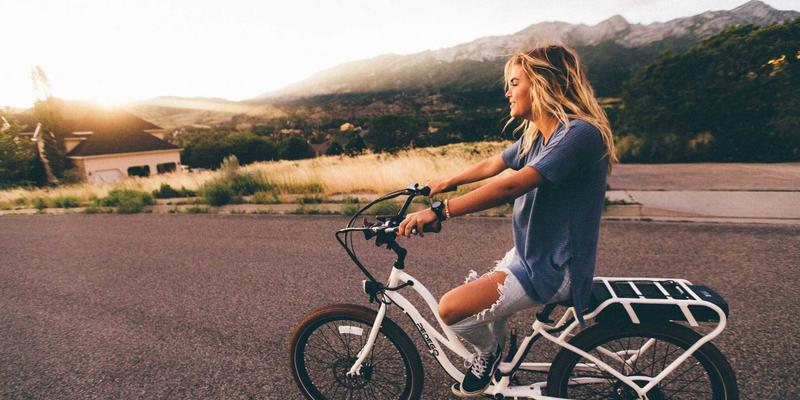 在线漫画版权保卫战：揭秘94漫画的数字水印与反盗版系统如何运作